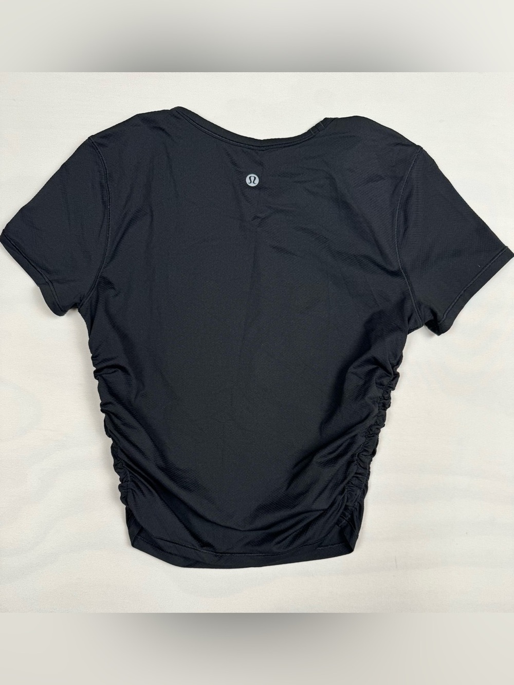 Lululemon All It Takes Short Sleeve Black Women’s 4 Retail $64 - Picture 4 of 4